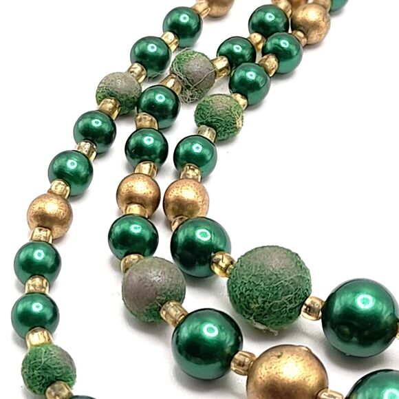 Vintage Japan 3-Strand Green Faux Pearl and Gold Tone Bead Necklace, 16" - Picture 13 of 16